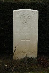 Ancre British Cemetery Beaumont-Hamel - Capstick, J H