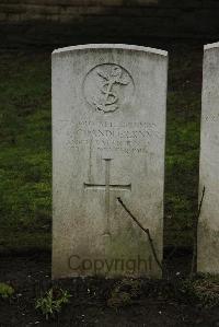 Ancre British Cemetery Beaumont-Hamel - Chandler, G R