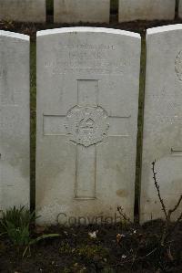 Ancre British Cemetery Beaumont-Hamel - Clark, E