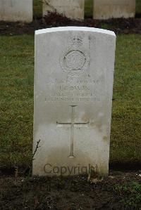 Ancre British Cemetery Beaumont-Hamel - Cowin, J