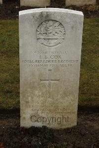 Ancre British Cemetery Beaumont-Hamel - Cox, Leslie Bernard