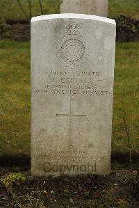 Ancre British Cemetery Beaumont-Hamel - Crittle, J