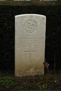 Ancre British Cemetery Beaumont-Hamel - Cruickshank, William