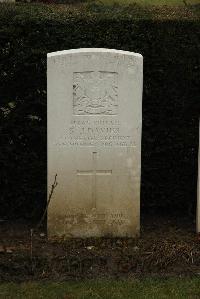 Ancre British Cemetery Beaumont-Hamel - Davies, Silvanus Joseph