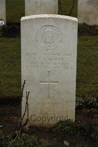 Ancre British Cemetery Beaumont-Hamel - Dewar, Lancelot John Austen (Jack)