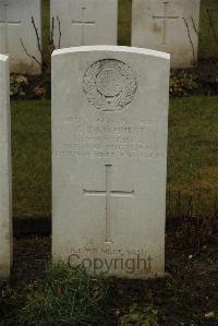 Ancre British Cemetery Beaumont-Hamel - Dewhurst, George