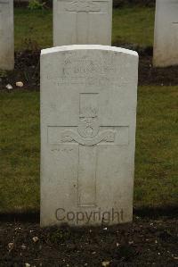 Ancre British Cemetery Beaumont-Hamel - Dunnett, J