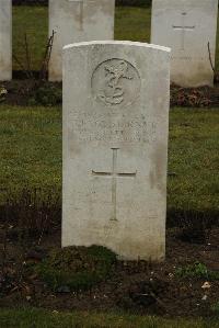 Ancre British Cemetery Beaumont-Hamel - English, B