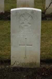 Ancre British Cemetery Beaumont-Hamel - Fowles, J