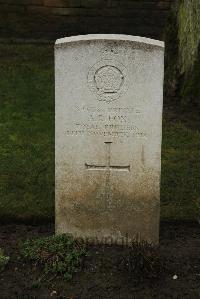 Ancre British Cemetery Beaumont-Hamel - Fox, A R