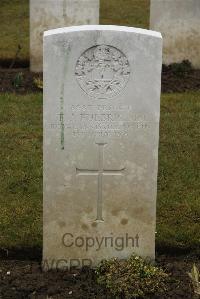 Ancre British Cemetery Beaumont-Hamel - Fulbrig, T J