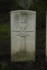 Ancre British Cemetery Beaumont-Hamel - Gaffney, F