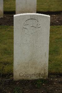 Ancre British Cemetery Beaumont-Hamel - Garf, Fred