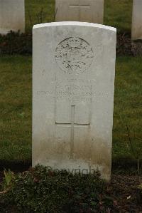 Ancre British Cemetery Beaumont-Hamel - Gibson, W