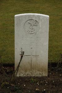 Ancre British Cemetery Beaumont-Hamel - Gill, David