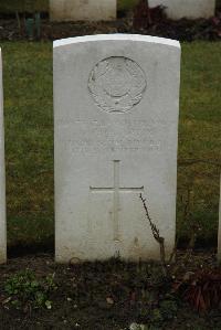 Ancre British Cemetery Beaumont-Hamel - Gilmartin, John