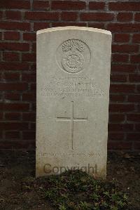 Ancre British Cemetery Beaumont-Hamel - Griffiths, Jonathan George