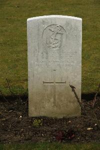 Ancre British Cemetery Beaumont-Hamel - Hames, T