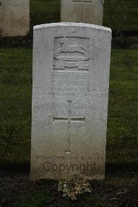 Ancre British Cemetery Beaumont-Hamel - Handley, Tom