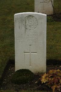 Ancre British Cemetery Beaumont-Hamel - Hanson, Francis John