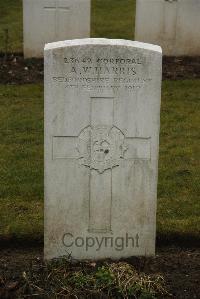 Ancre British Cemetery Beaumont-Hamel - Harris, A W