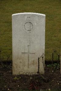 Ancre British Cemetery Beaumont-Hamel - Hayward, W