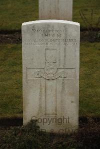 Ancre British Cemetery Beaumont-Hamel - Holm, John