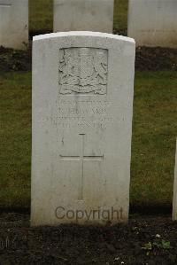 Ancre British Cemetery Beaumont-Hamel - Howard, Robert