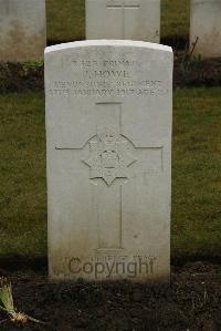 Ancre British Cemetery Beaumont-Hamel - Howe, John