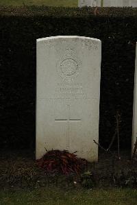 Ancre British Cemetery Beaumont-Hamel - Hughes, S