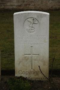 Ancre British Cemetery Beaumont-Hamel - Hutchins, G H