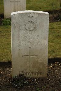 Ancre British Cemetery Beaumont-Hamel - James, R A