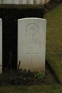 Ancre British Cemetery Beaumont-Hamel - Johnson, James