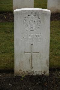 Ancre British Cemetery Beaumont-Hamel - Laurie, B L