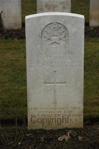 Ancre British Cemetery Beaumont-Hamel - Leavers, C