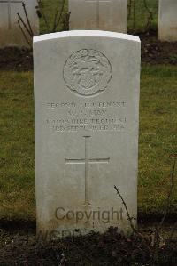 Ancre British Cemetery Beaumont-Hamel - May, W G