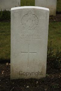 Ancre British Cemetery Beaumont-Hamel - McCormick, P