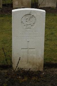 Ancre British Cemetery Beaumont-Hamel - Millburn, J