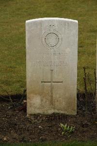 Ancre British Cemetery Beaumont-Hamel - Munn, J