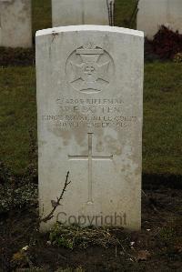 Ancre British Cemetery Beaumont-Hamel - Patten, W F