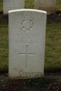 Ancre British Cemetery Beaumont-Hamel - Perrior, W