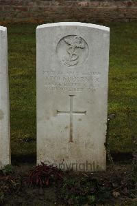 Ancre British Cemetery Beaumont-Hamel - Pounder, J