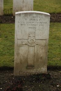 Ancre British Cemetery Beaumont-Hamel - Priest, T