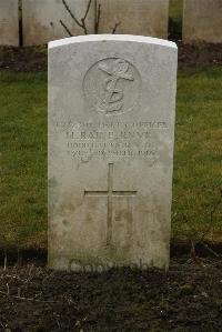 Ancre British Cemetery Beaumont-Hamel - Raine, H