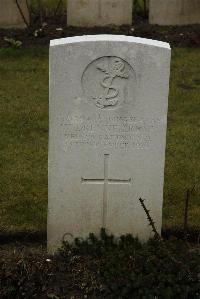 Ancre British Cemetery Beaumont-Hamel - Renner, W J