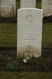 Ancre British Cemetery Beaumont-Hamel - Rothery, J