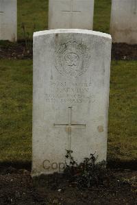 Ancre British Cemetery Beaumont-Hamel - Sexton, J