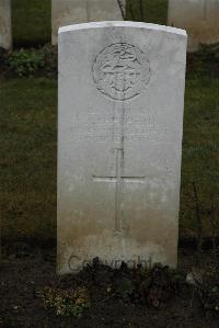 Ancre British Cemetery Beaumont-Hamel - Shepherd, R