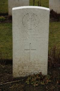 Ancre British Cemetery Beaumont-Hamel - Small, J