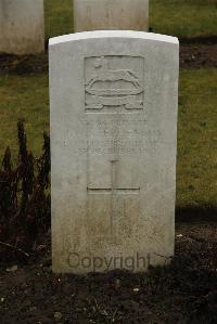 Ancre British Cemetery Beaumont-Hamel - Stephenson, J W